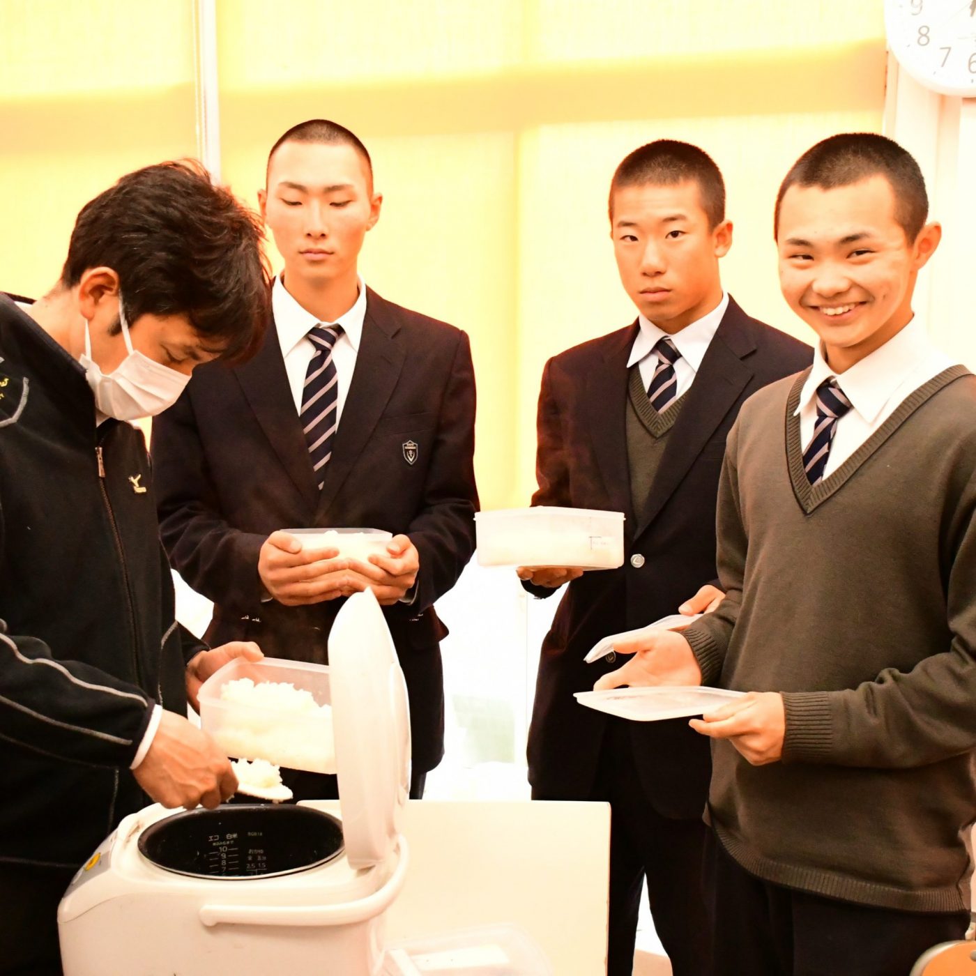 お米でパワーアップ：硬式野球部〈重点クラブ〉