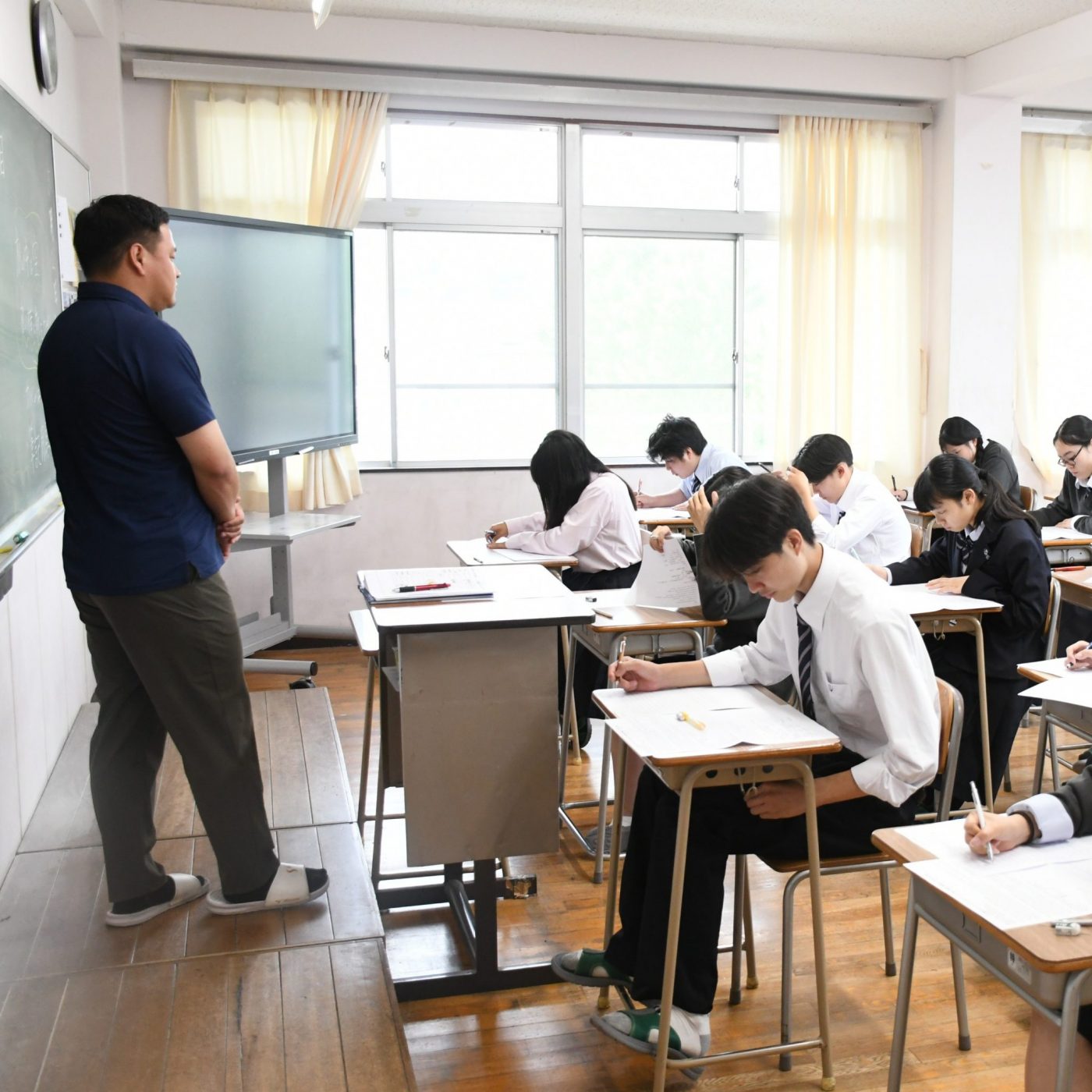 １学期中間考査が始まりました